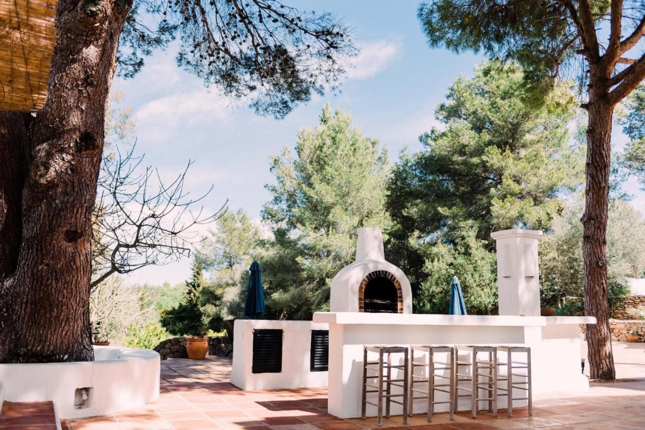 Luxurious Ibiza Casa Pacifica 6 Bedrooms Large Outdoor Dining Area Bbq San Rafael Villa Santa Eularia des Riu