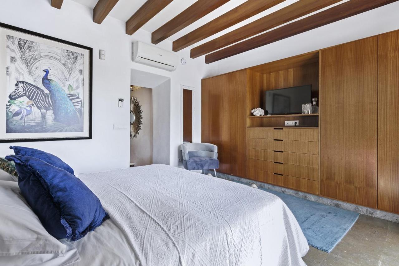 Cel Blau Santa Eulalia Ibiza