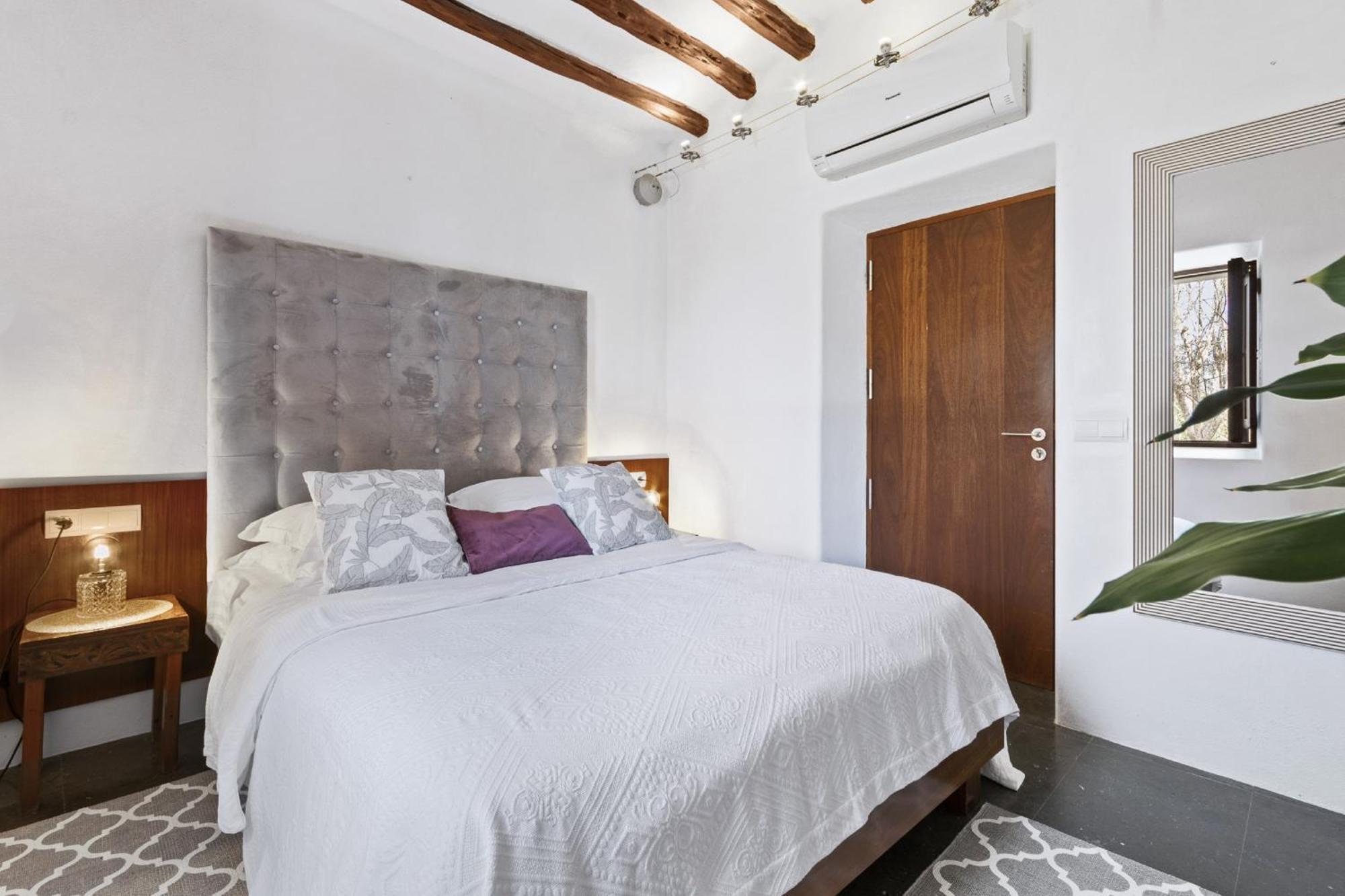 Cel Blau Santa Eulalia Ibiza Santa Eularia des Riu