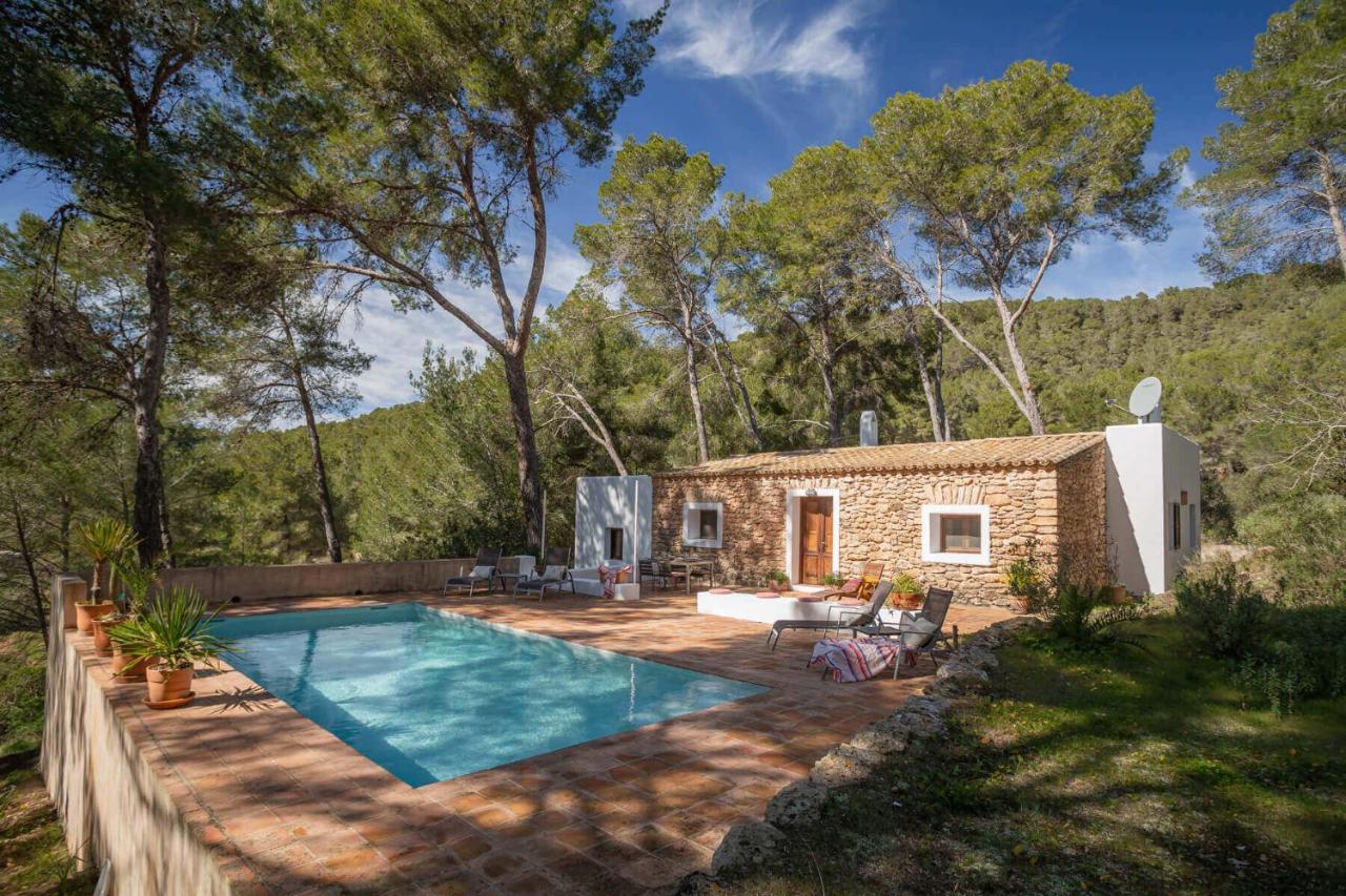 Font Villa Santa Eularia des Riu