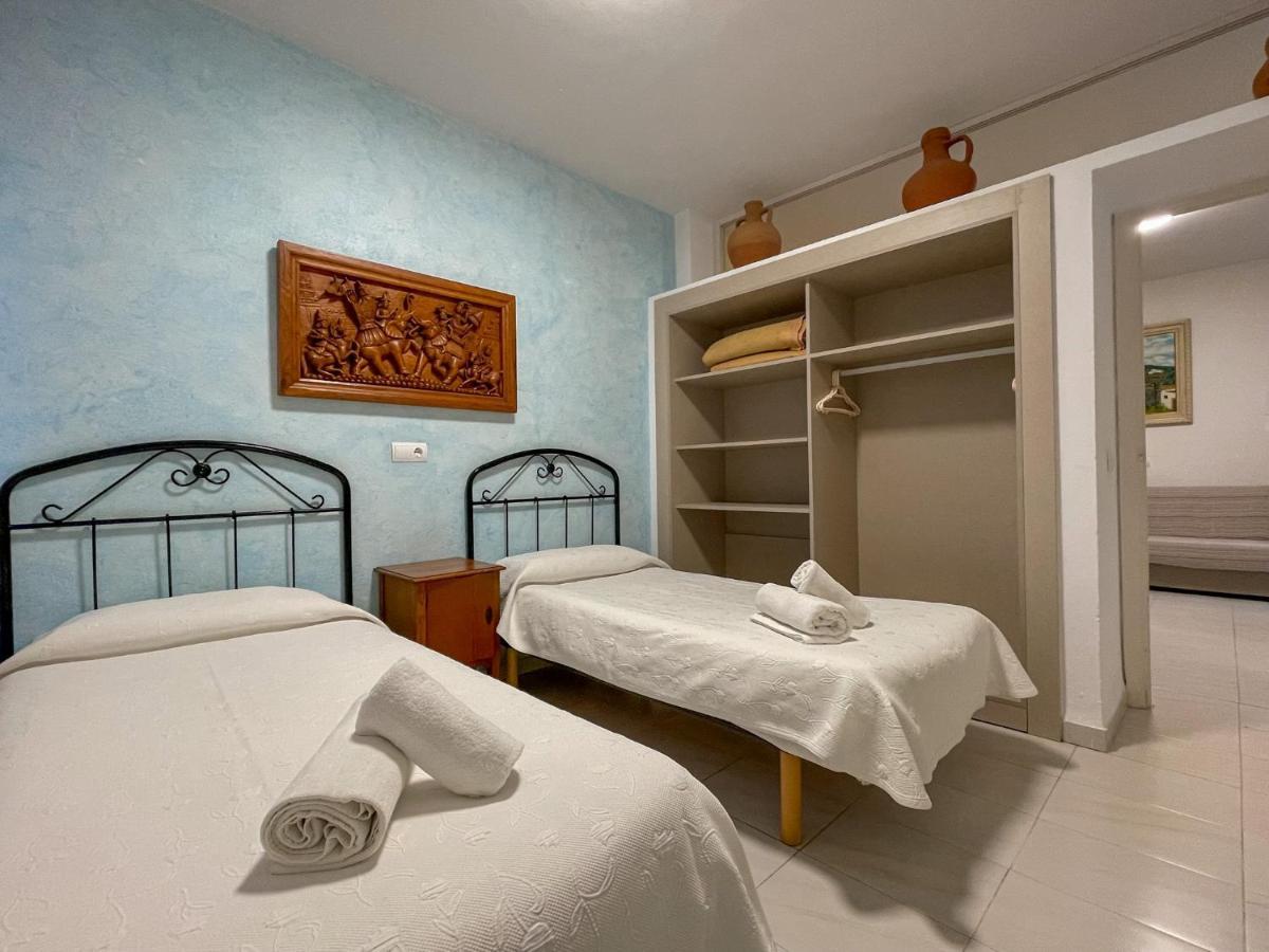 Cel Blau * Santa Eularia des Riu