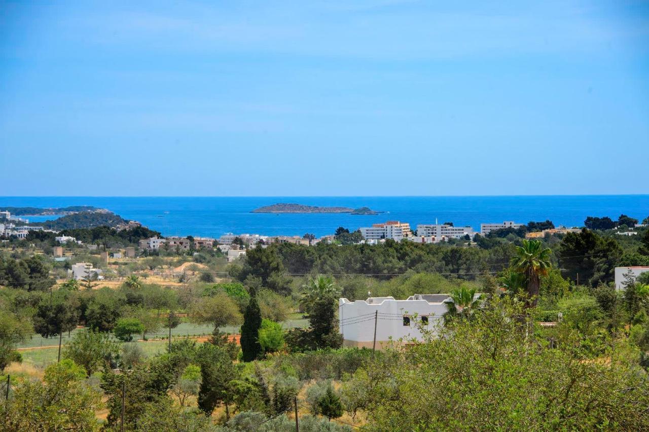 Can Sonrisa - Peaceful And Private With Sea-view And Sport Courts Santa Eularia des Riu