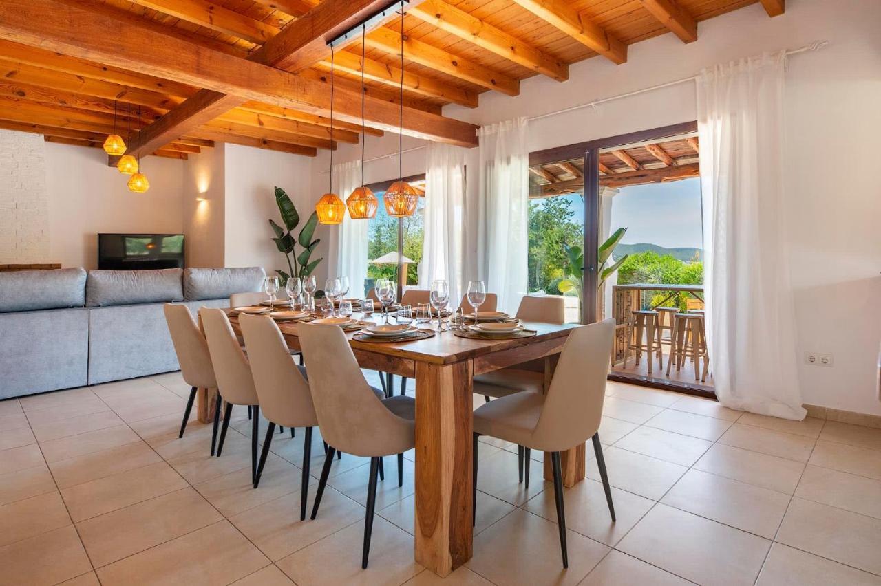 Can Sonrisa - Peaceful And Private With Sea-view And Sport Courts * Santa Eularia des Riu