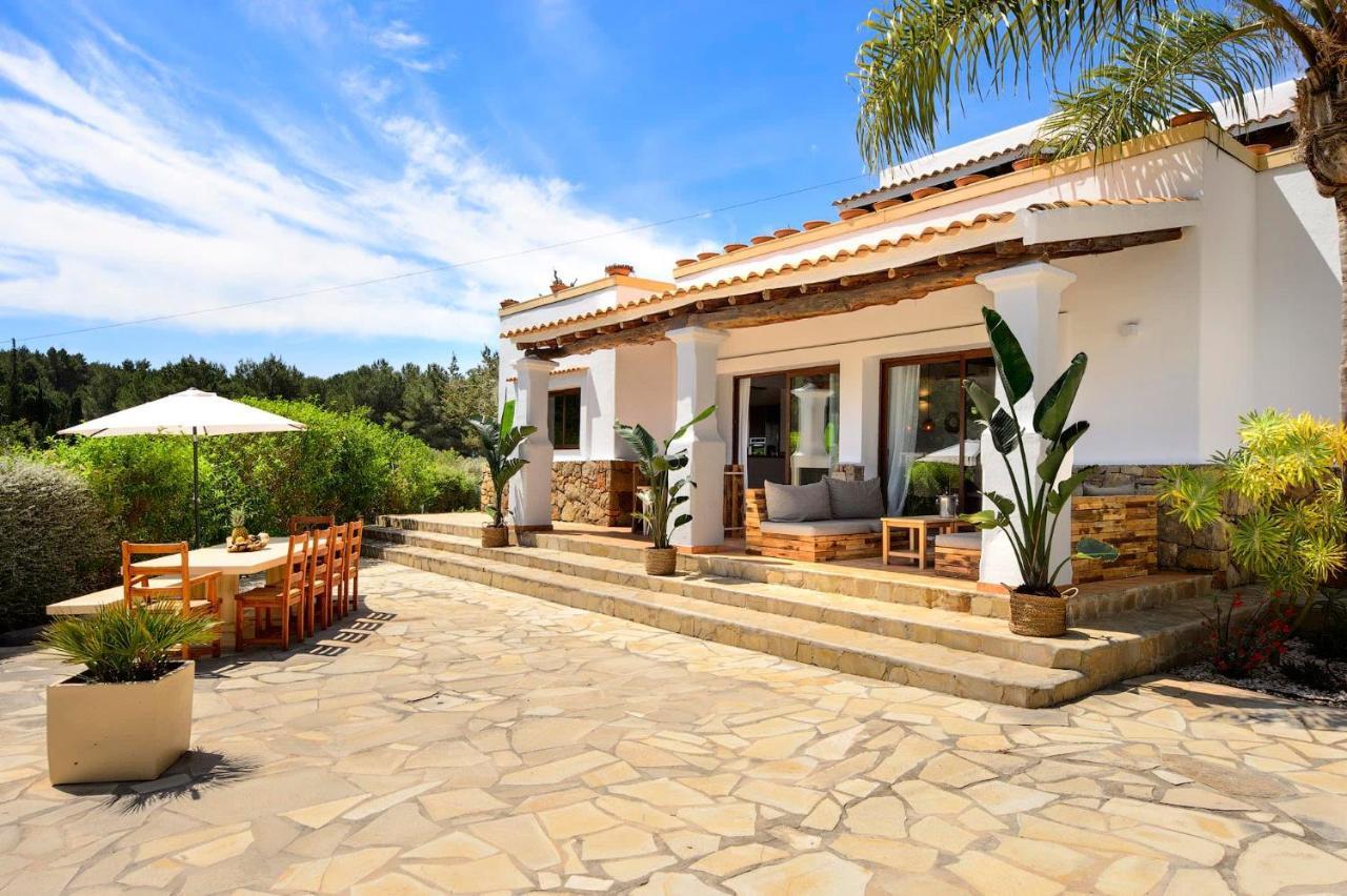 Villa Can Sonrisa - Peaceful And Private With Sea-view And Sport Courts *