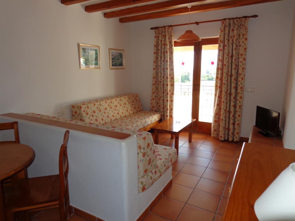 Pinares Benet Apartment *