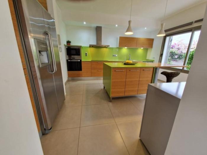 Holiday home Moderna Casa Con Piscina Privada
