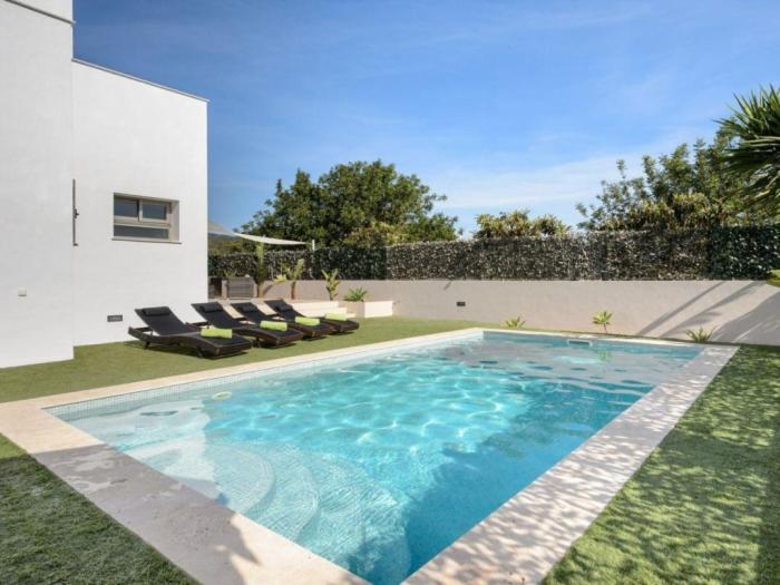 Holiday home Moderna Casa Con Piscina Privada