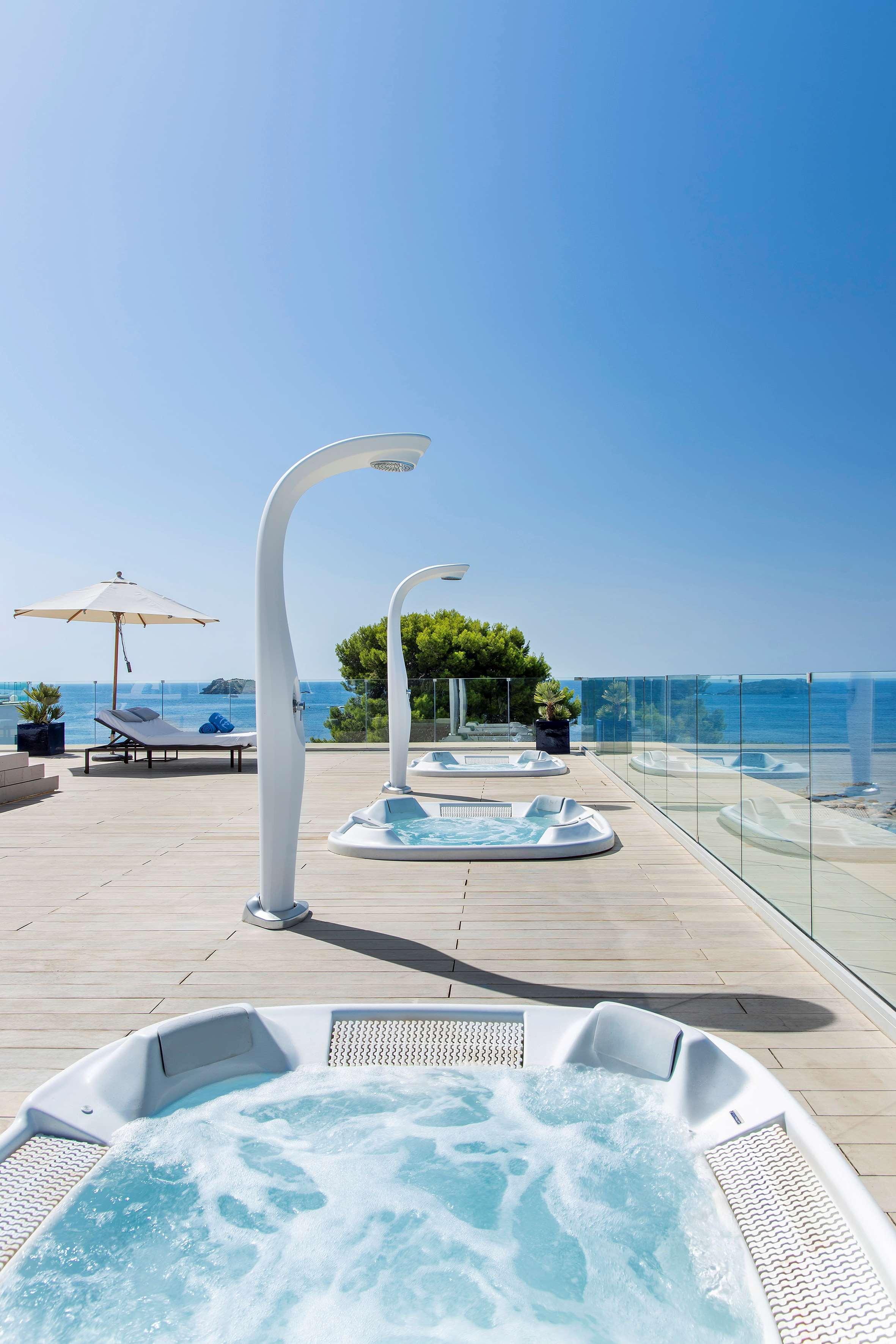 Me Ibiza - The Leading Of The World 5* Santa Eulalia del Río
