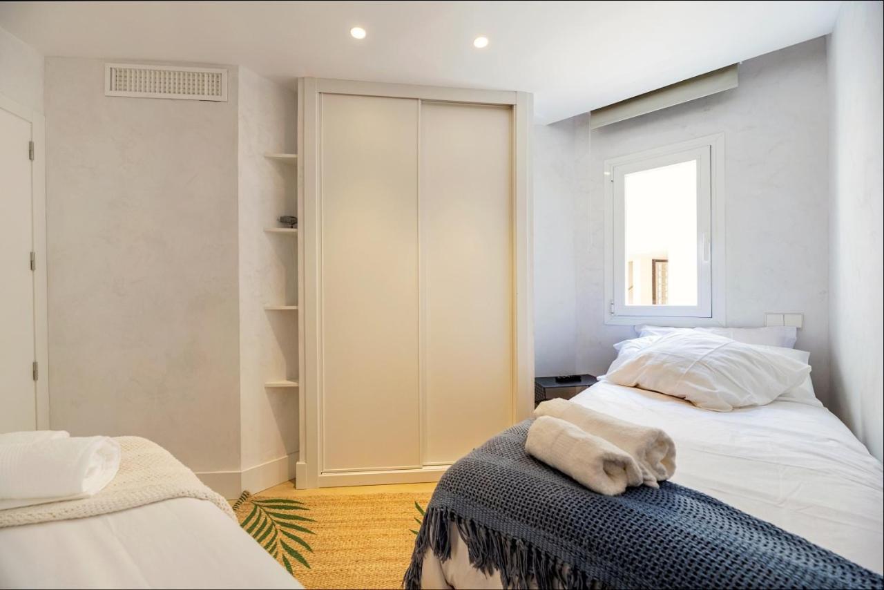 Atico Duplex En Santa Eulalia Junto A La Playa * Santa Eularia des Riu