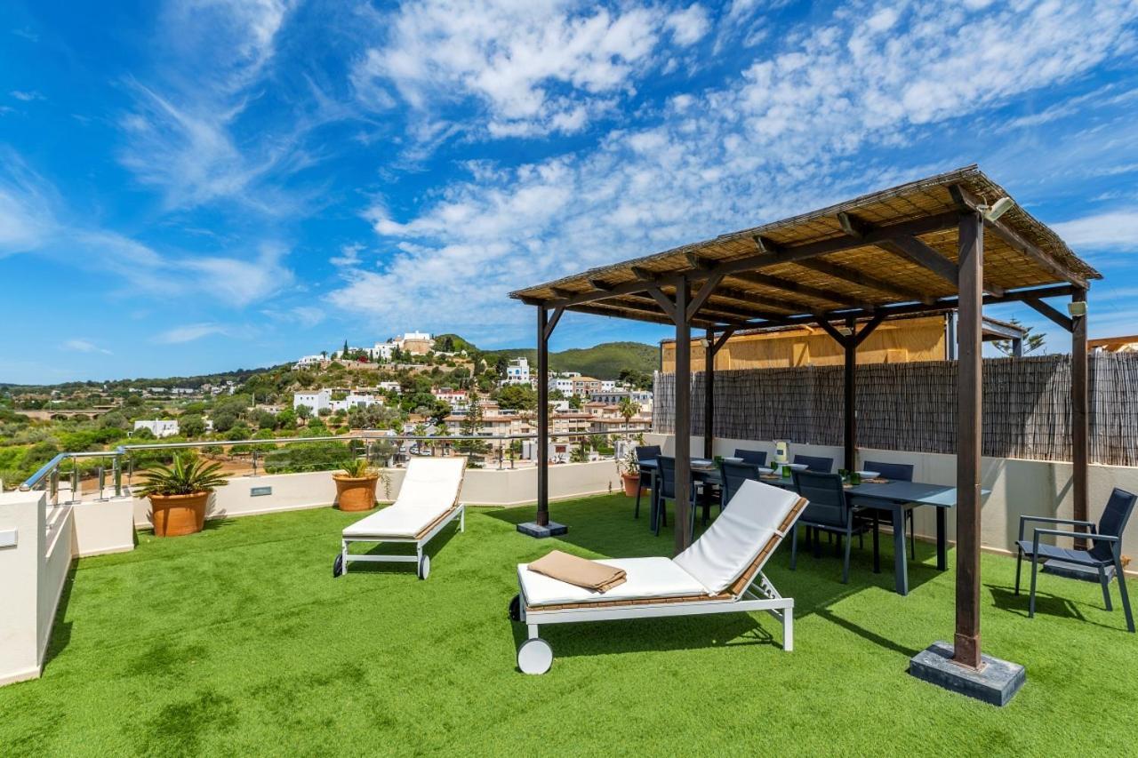 Atico Duplex En Santa Eulalia Junto A La Playa Apartment Santa Eularia des Riu