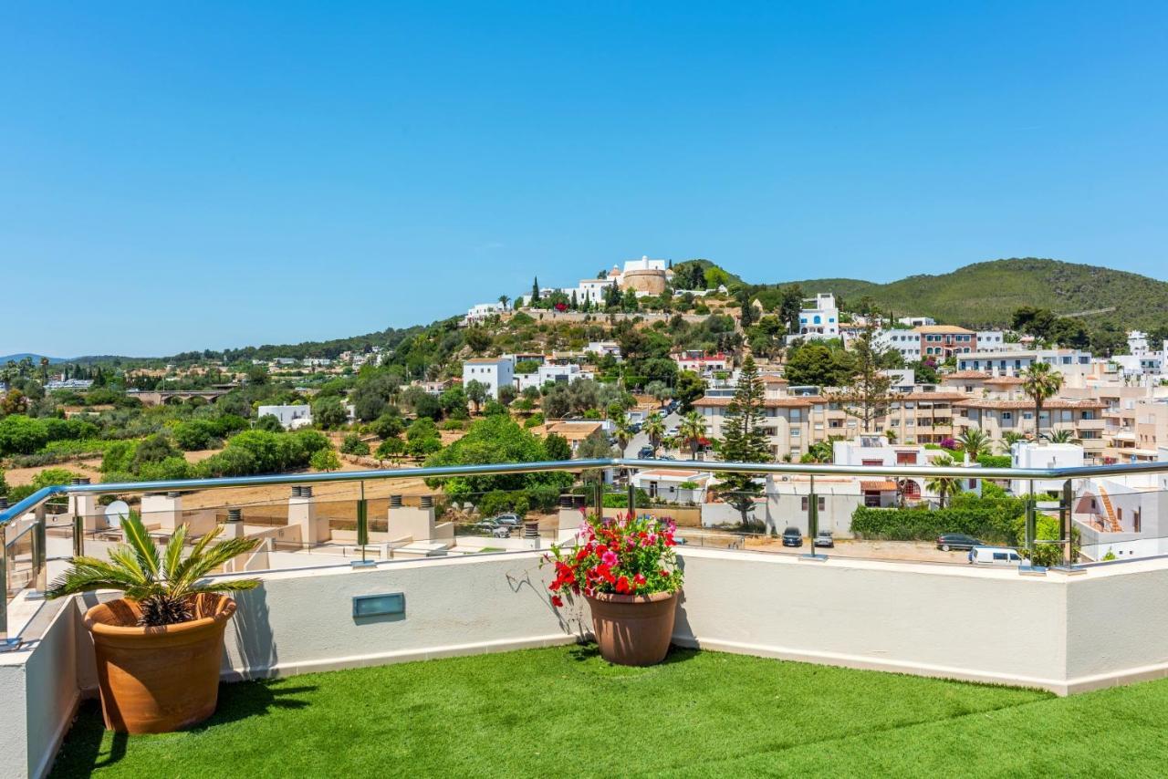 Apartment Atico Duplex En Santa Eulalia Junto A La Playa *