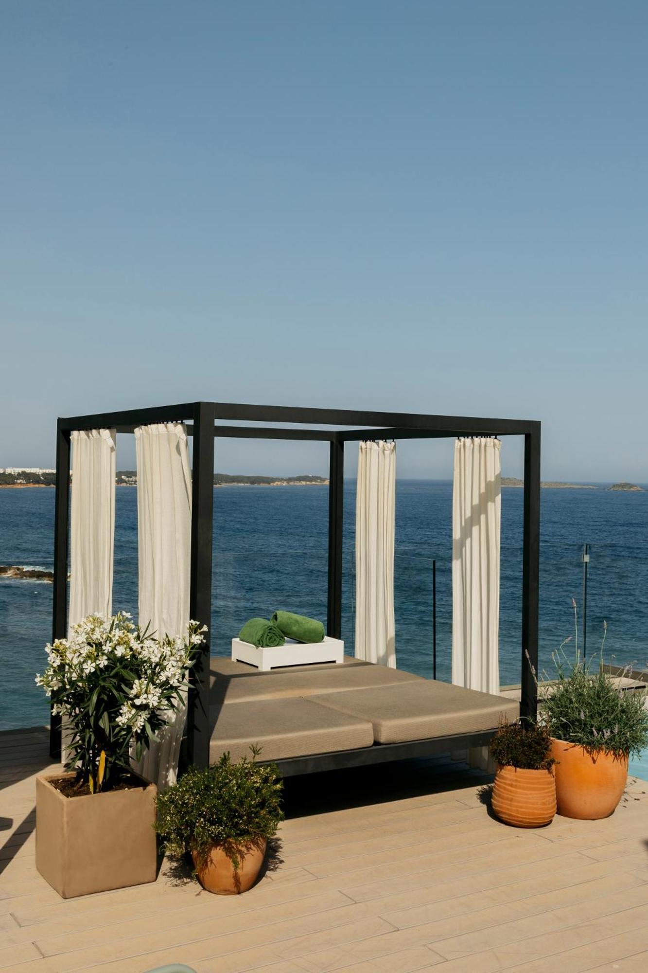 Melia Ibiza - Adults Only Hotel Santa Eularia des Riu