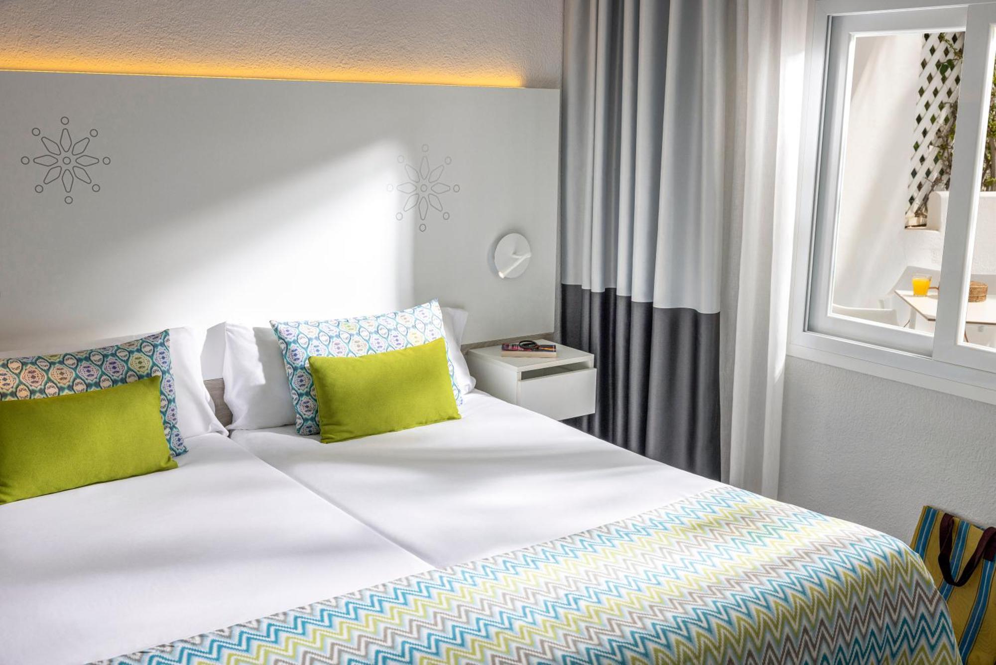 Hotel Tui Magic Life Cala Pada
