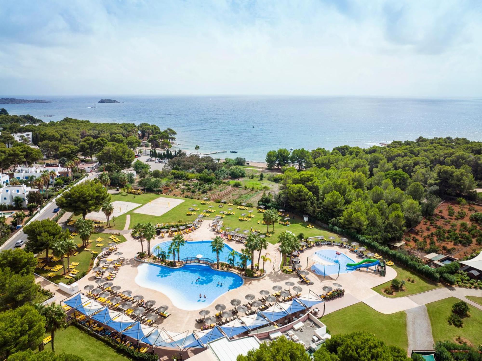 Tui Magic Life Cala Pada Hotel 4*