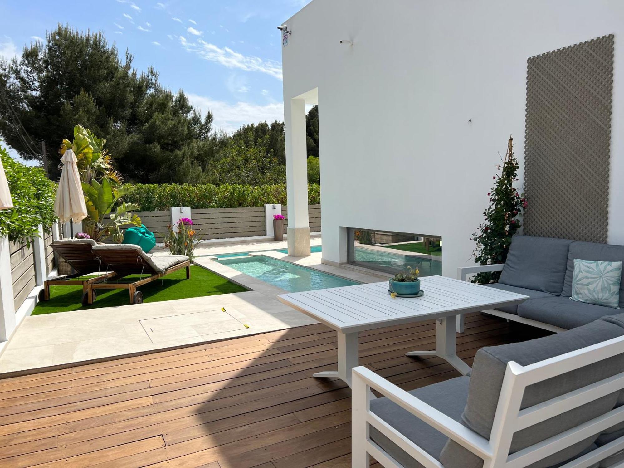 Villa Perfect Family House Close To The Santa Eularia des Riu