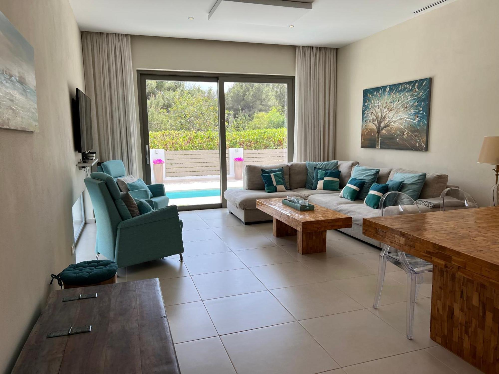 Perfect Family House Close To The Santa Eularia des Riu