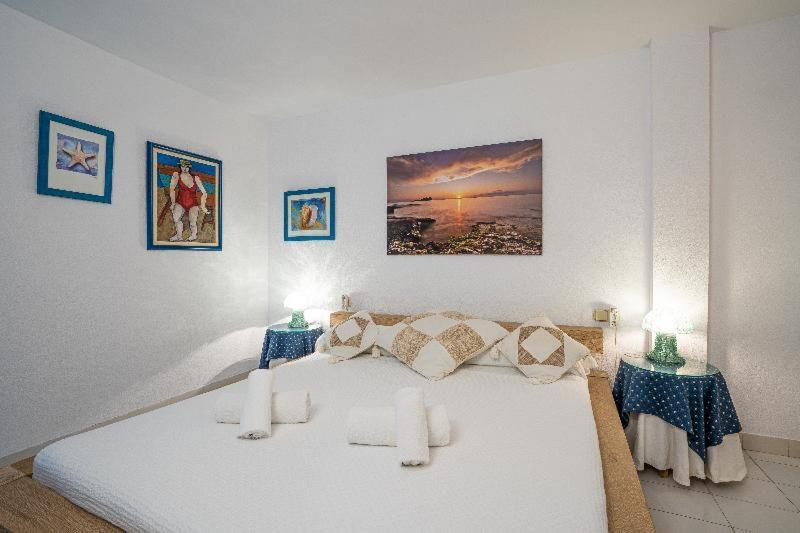 Cel Blau Apartment