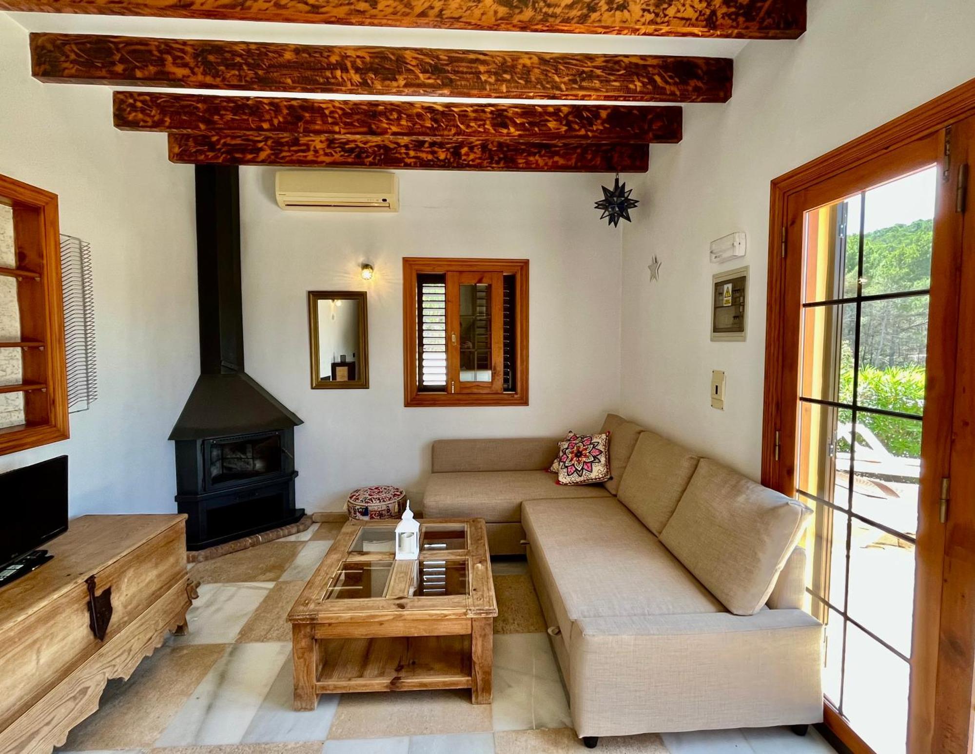 Pinosol Farm stay Santa Eularia des Riu