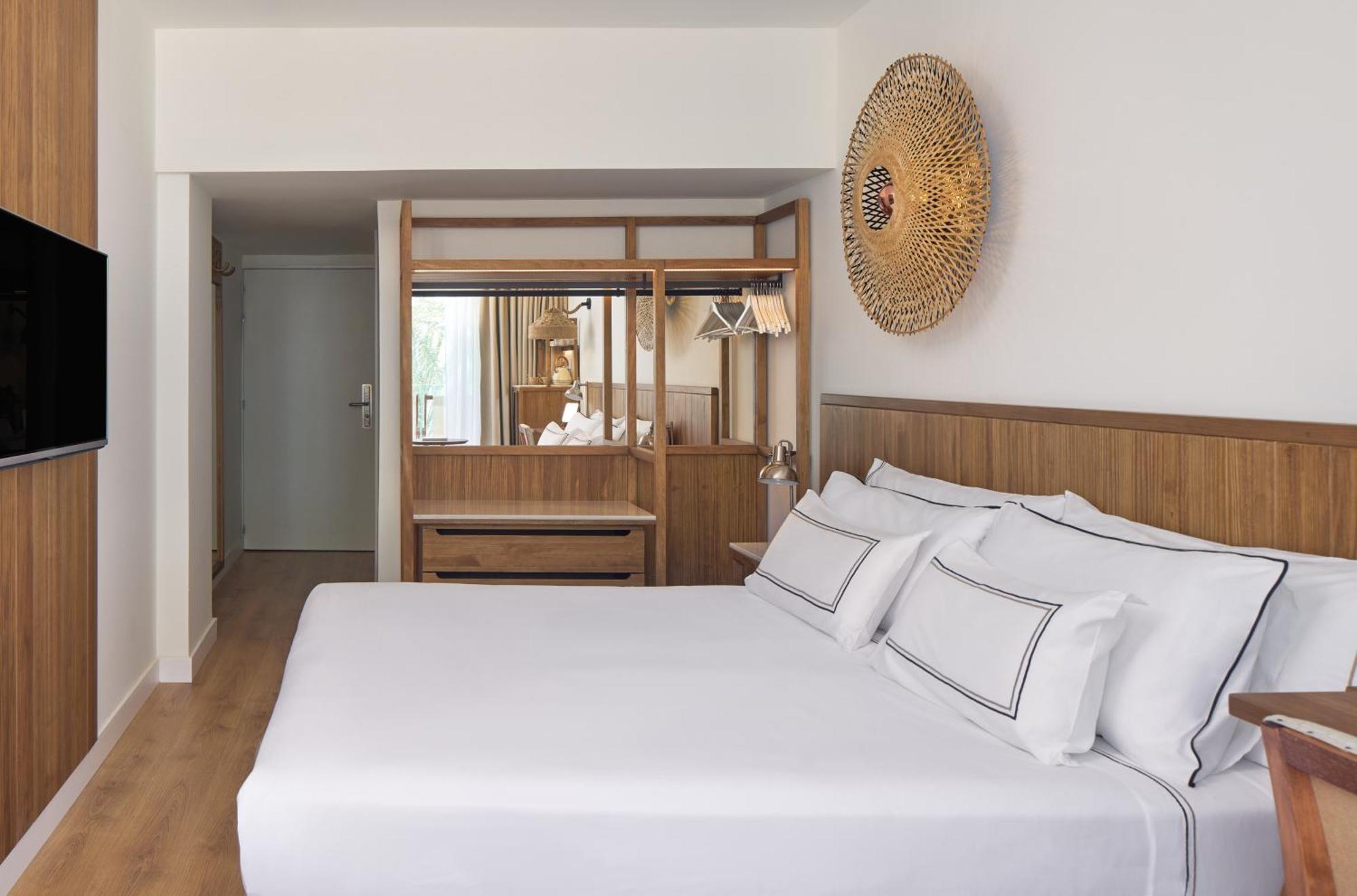 Hotel Melia Ibiza - Adults Only 4*