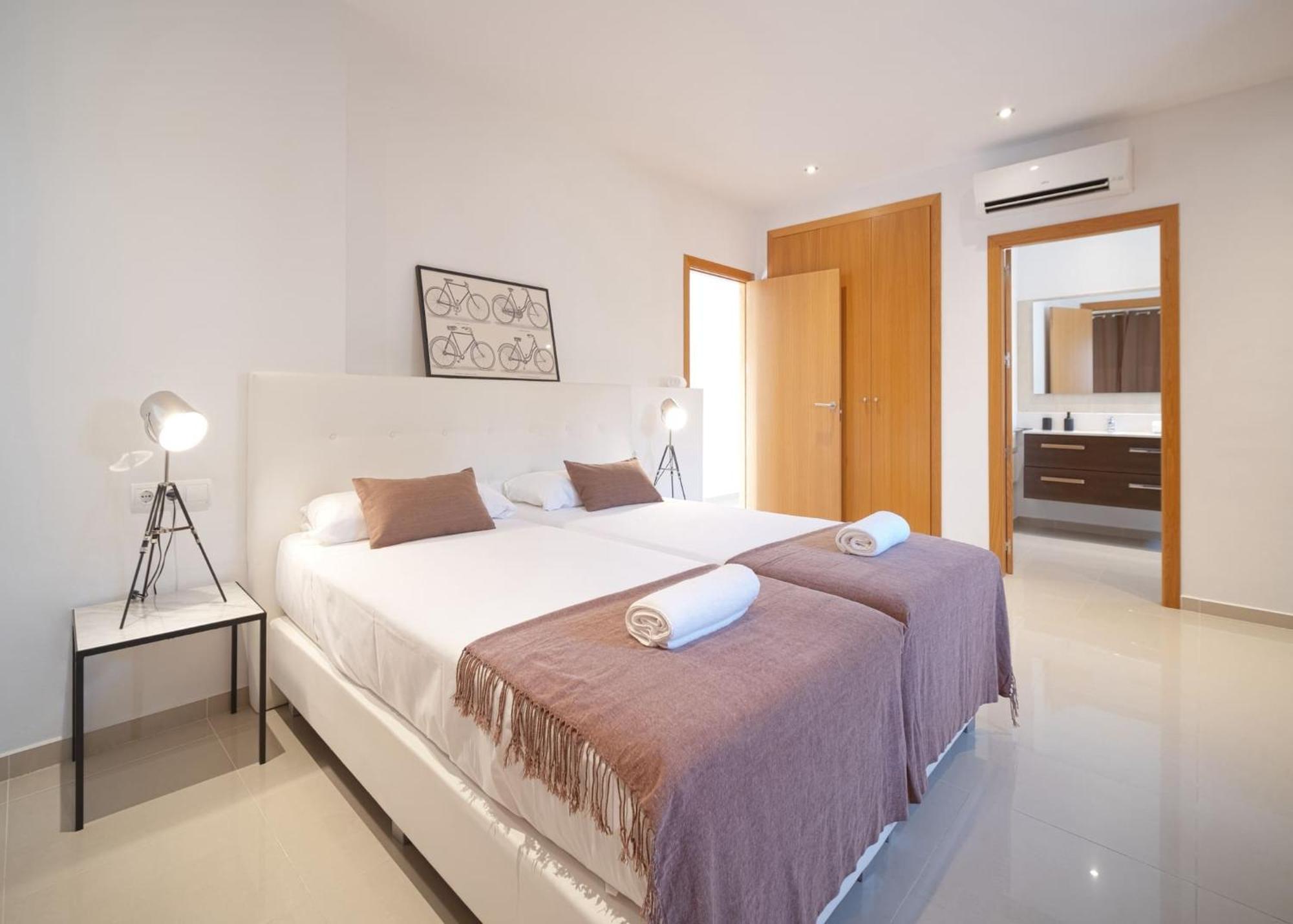 Romeo 2km From Ibiza Town And 1km From Talamanca * Santa Eularia des Riu