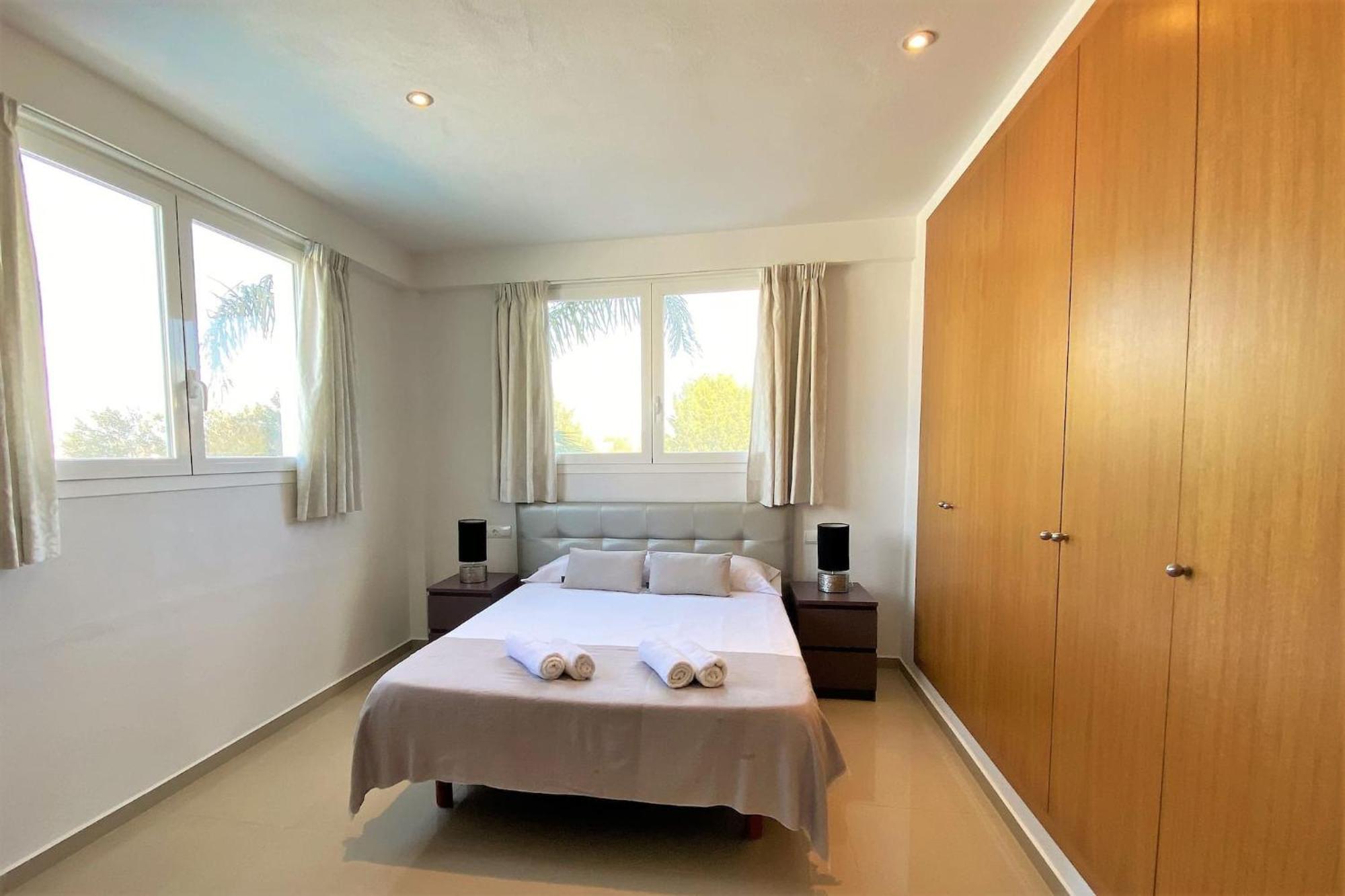 Romeo 2km From Ibiza Town And 1km From Talamanca * Santa Eularia des Riu