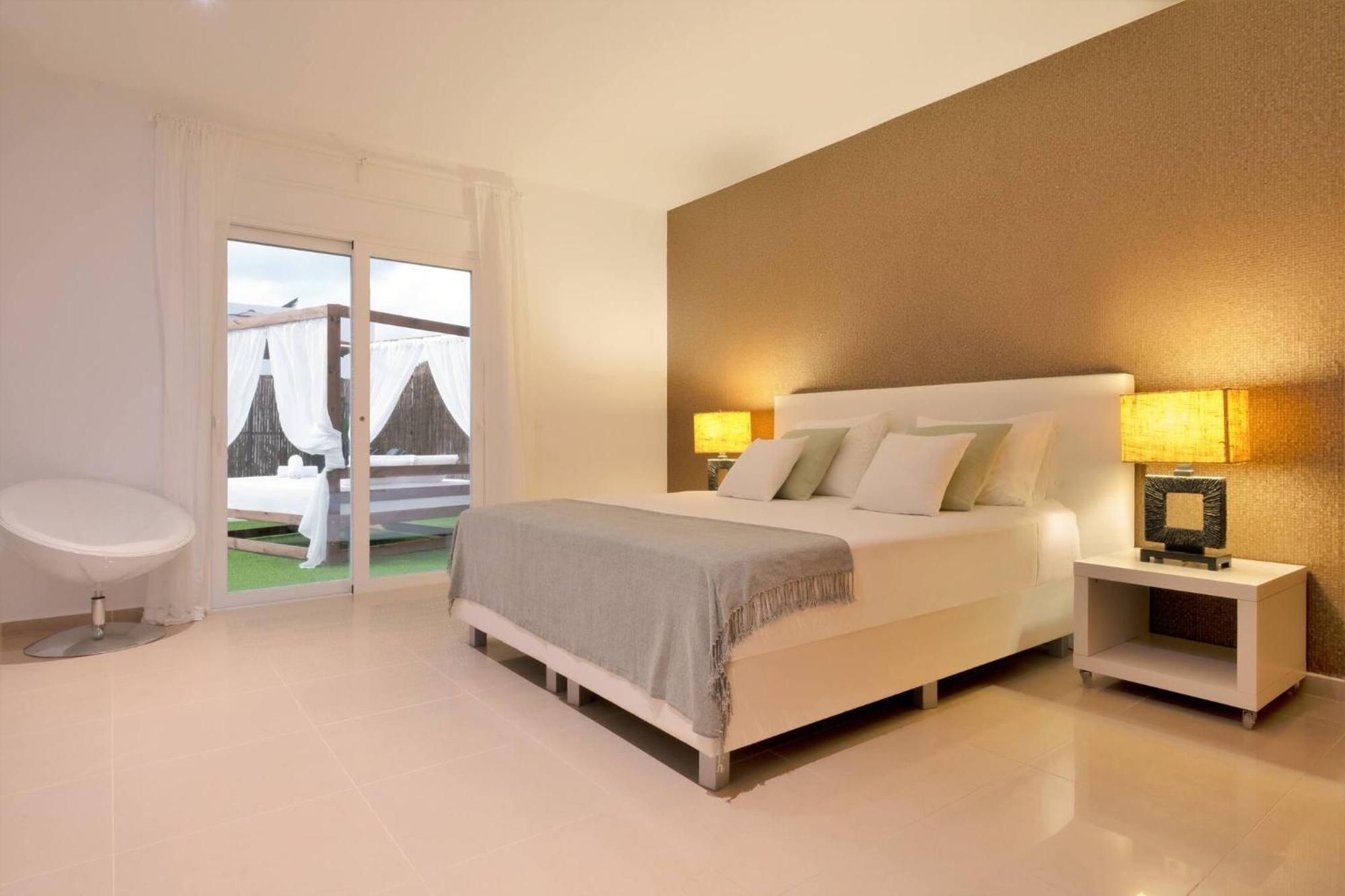 Julieta 2km From Ibiza Town And 1km From Talamanca Villa Santa Eularia des Riu
