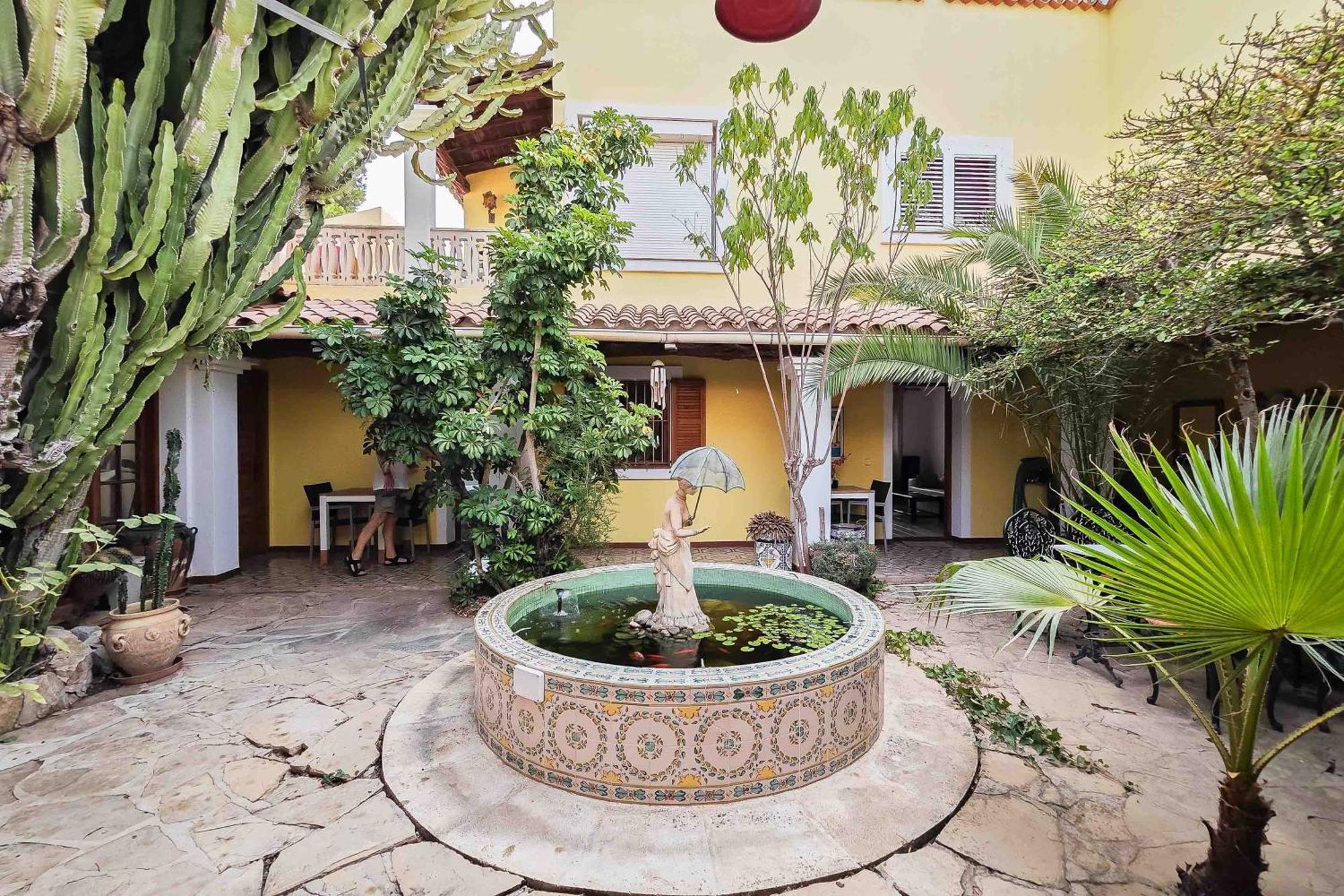 Tamaris Villa Santa Eulalia del Río