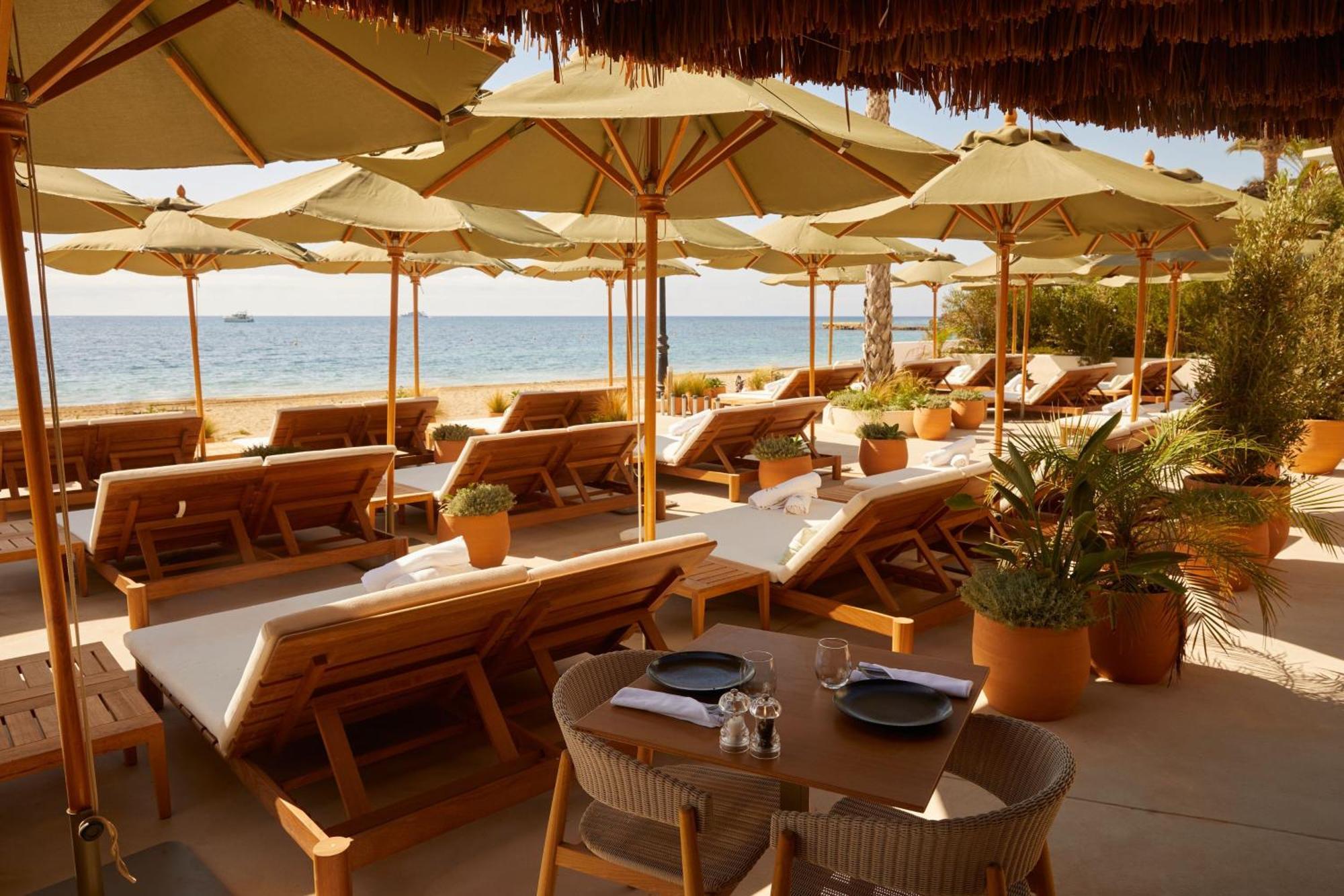 W Ibiza Santa Eularia des Riu