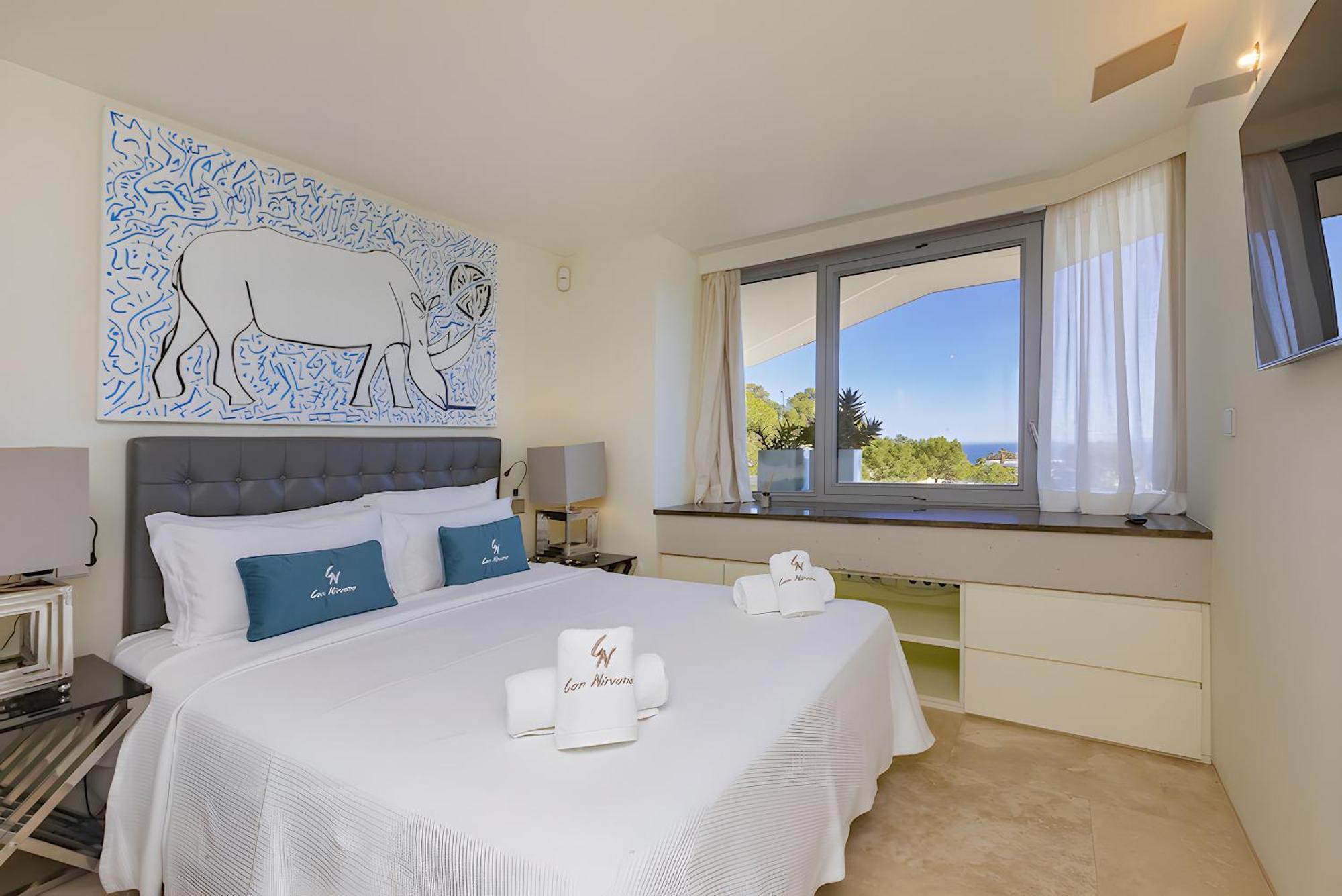 Nirvana * Santa Eularia des Riu