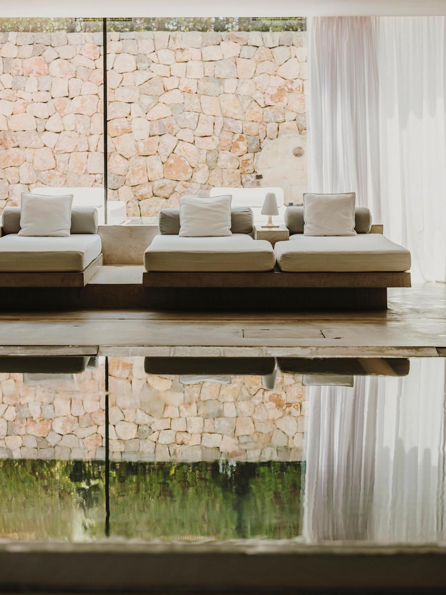 Aguas De Ibiza Grand Luxe Hotel 5*