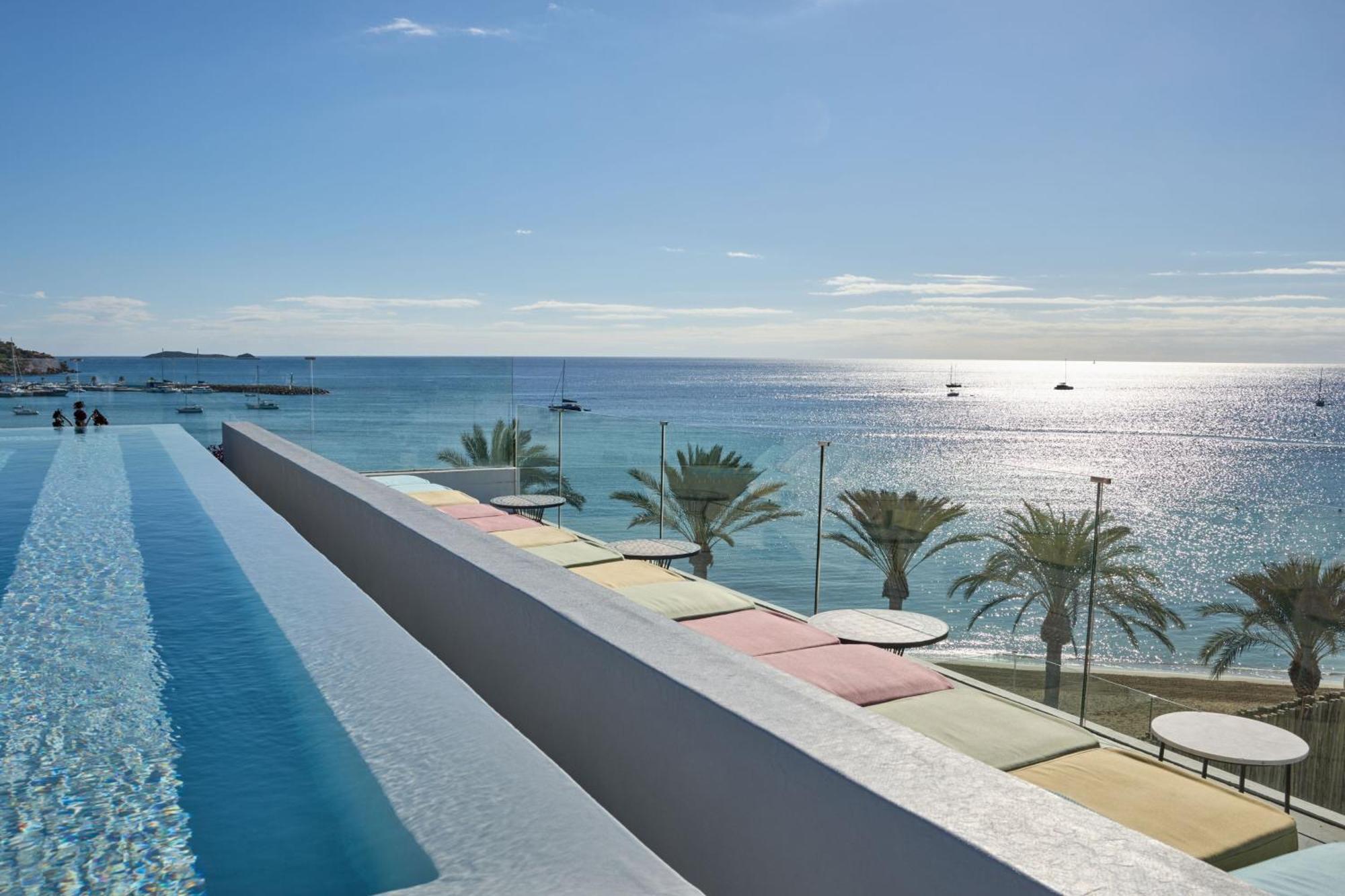 Hotel W Ibiza Santa Eularia des Riu