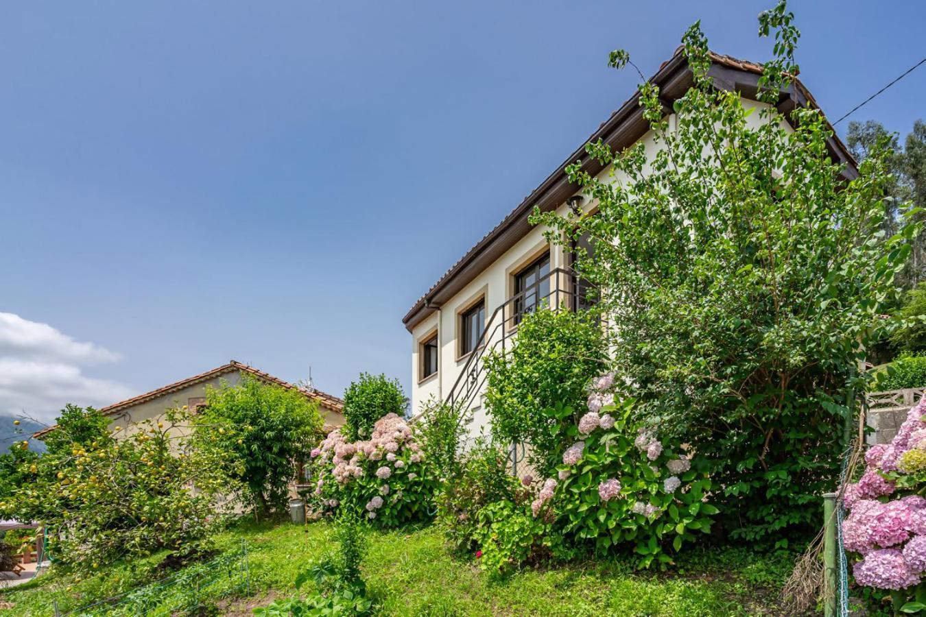 Casa Honorato En La Montana Chalet