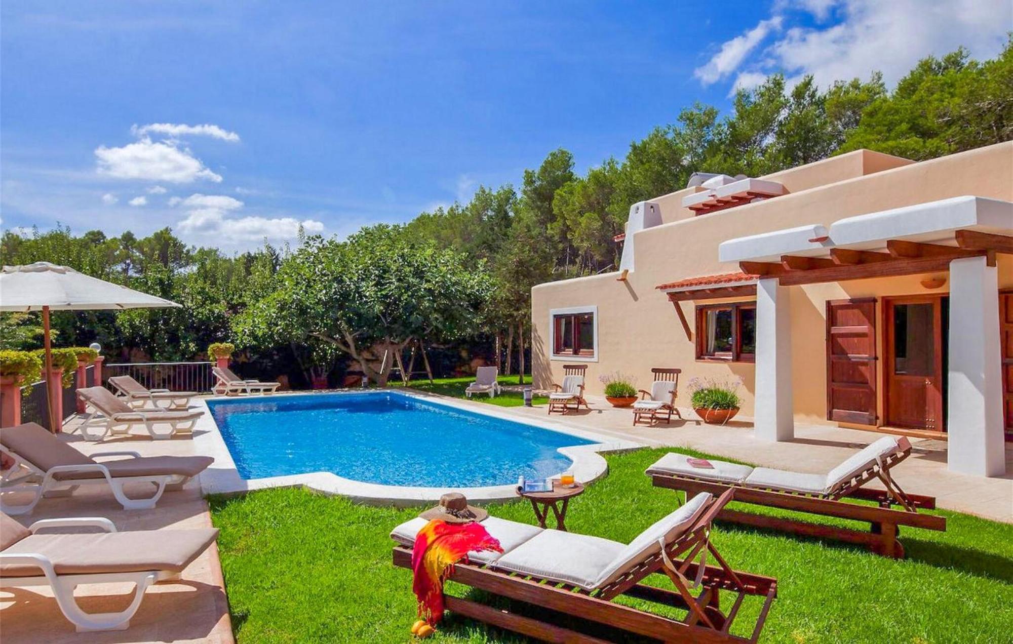 Ferienhaus El Abuelo Santa Eulària des Riu