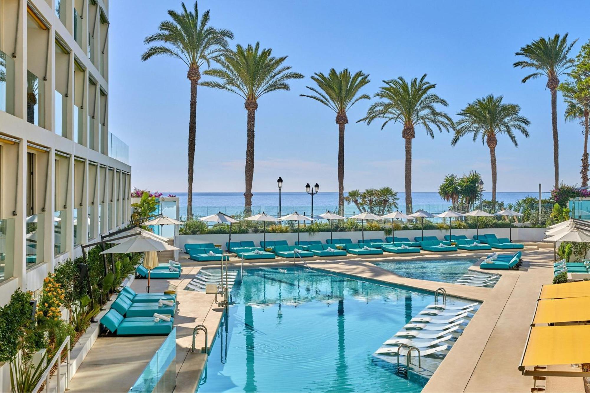 W Ibiza Hotel Santa Eularia des Riu