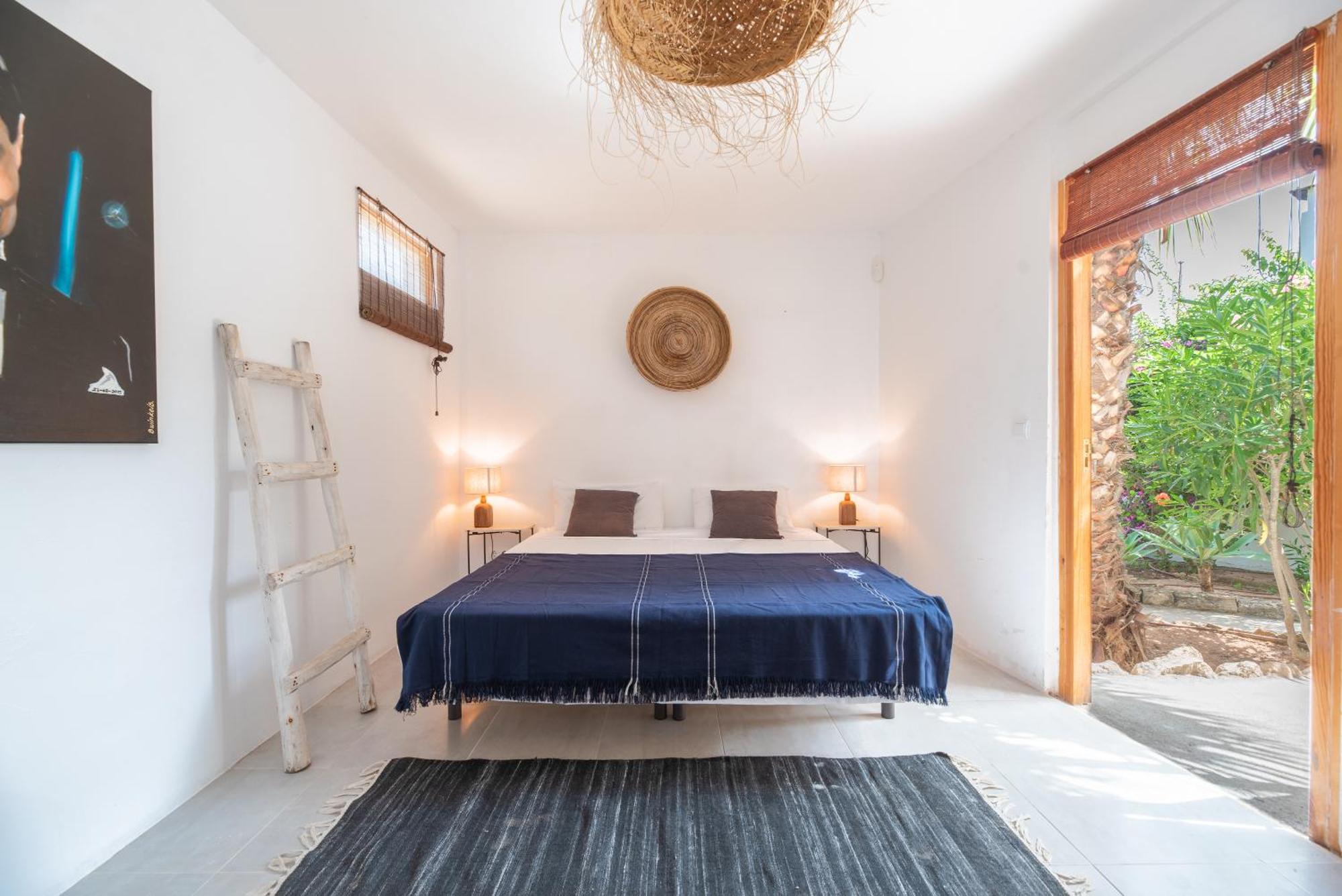 Chic Ibiza Nearby Olivera