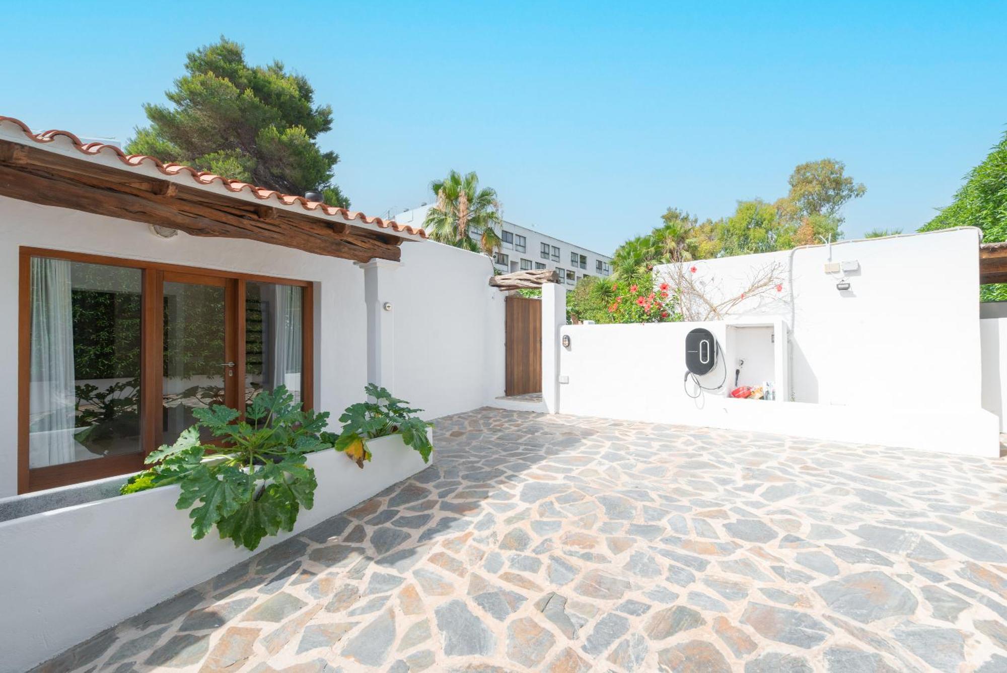 Villa Chic Ibiza Nearby Olivera *