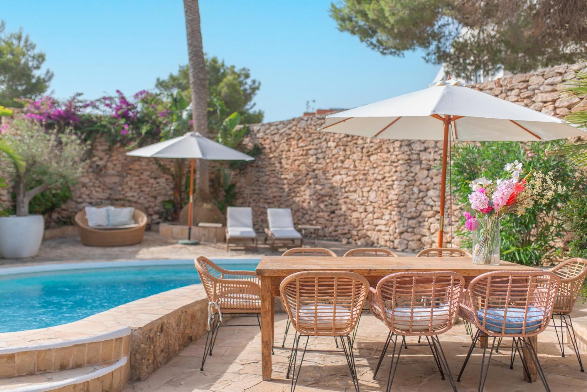 Chic Ibiza Nearby Olivera Villa