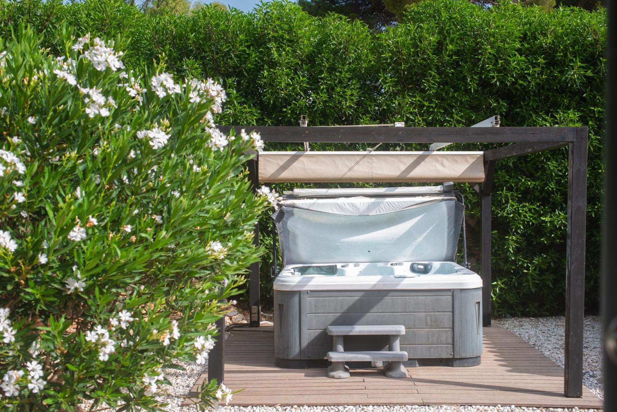 Chic Ibiza Nearby Olivera Villa *