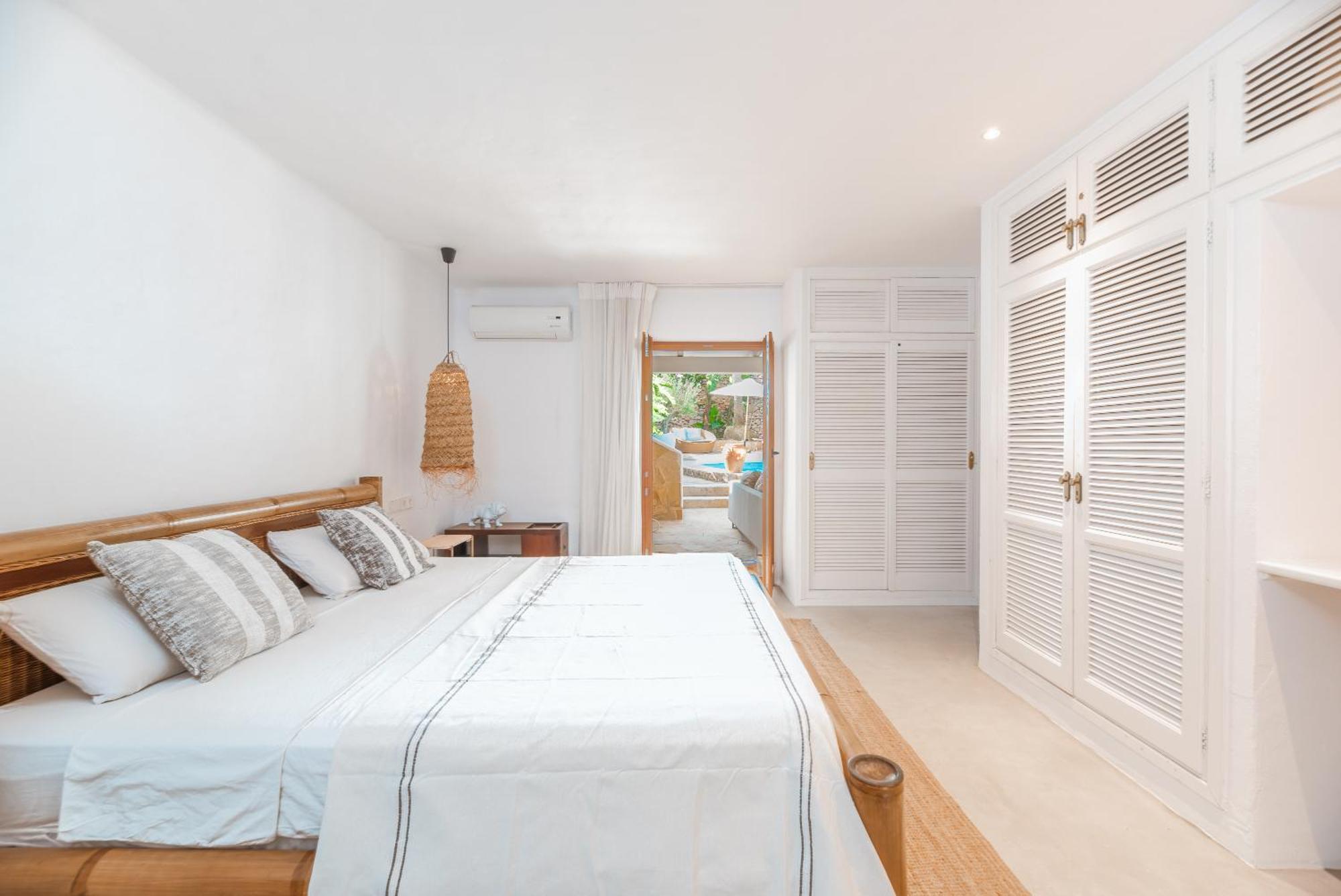 Chic Ibiza Nearby Olivera * Santa Eularia des Riu