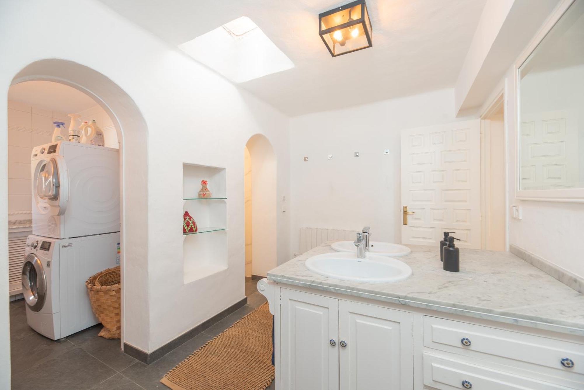Chic Ibiza Nearby Olivera Villa *