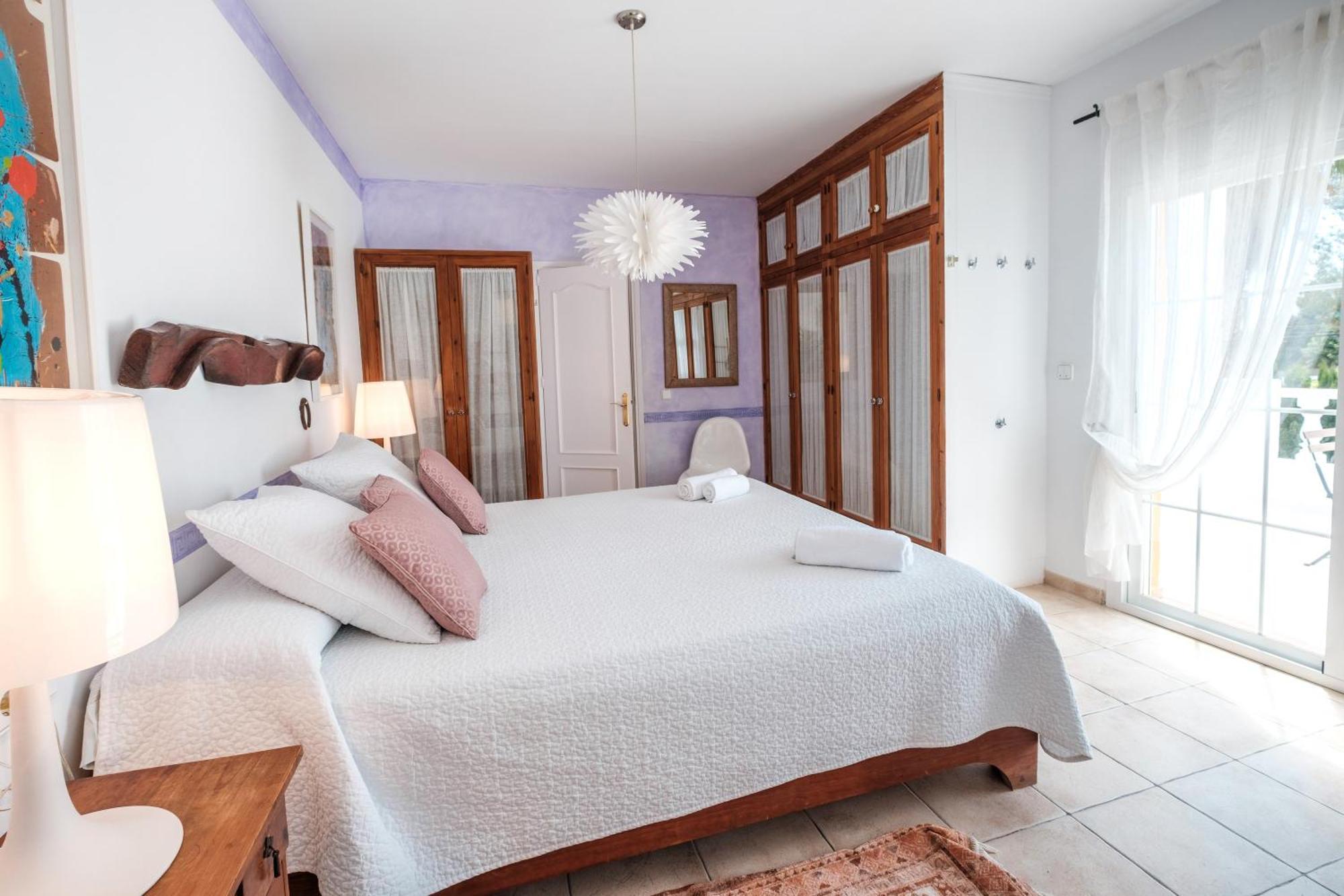 Alba Villa *