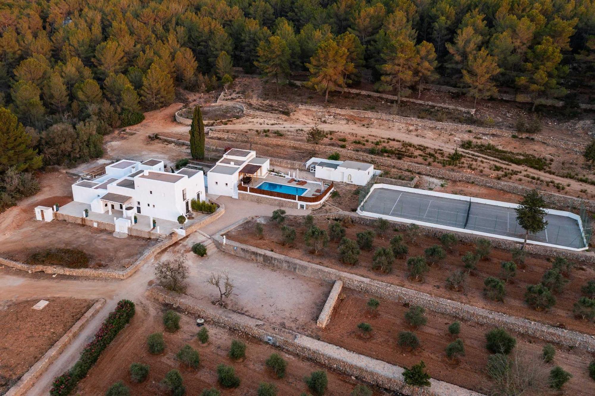 Villa Amasana - Your Sanctuary Of Peace In Ibiza - 6 Br