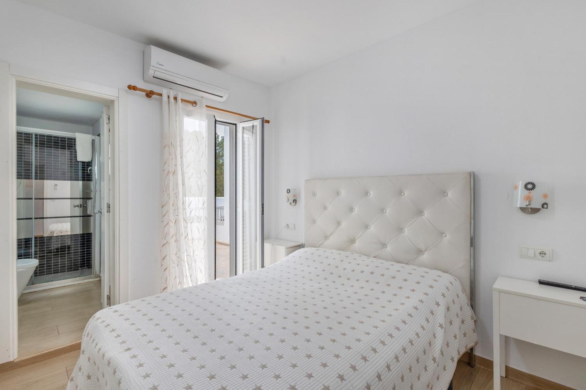 3 Golondrinas Gasthof Santa Eulària des Riu