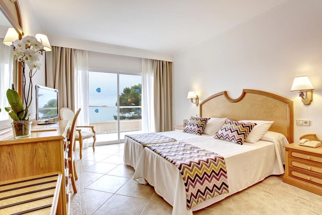 Hotel Grupotel Santa Eularia & - Adults Only 4*