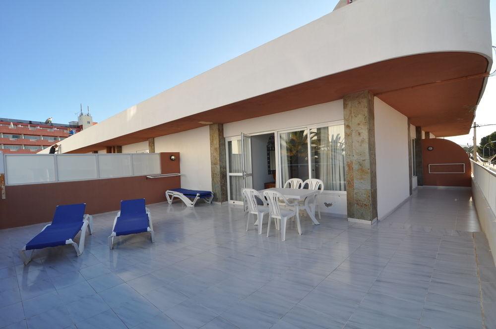 Cel Blau * Santa Eularia des Riu