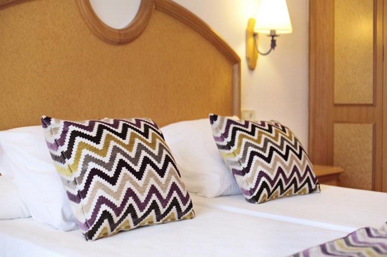 Grupotel Santa Eularia & - Adults Only Hotel