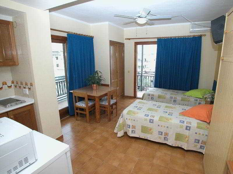 Ebusus Apartamento