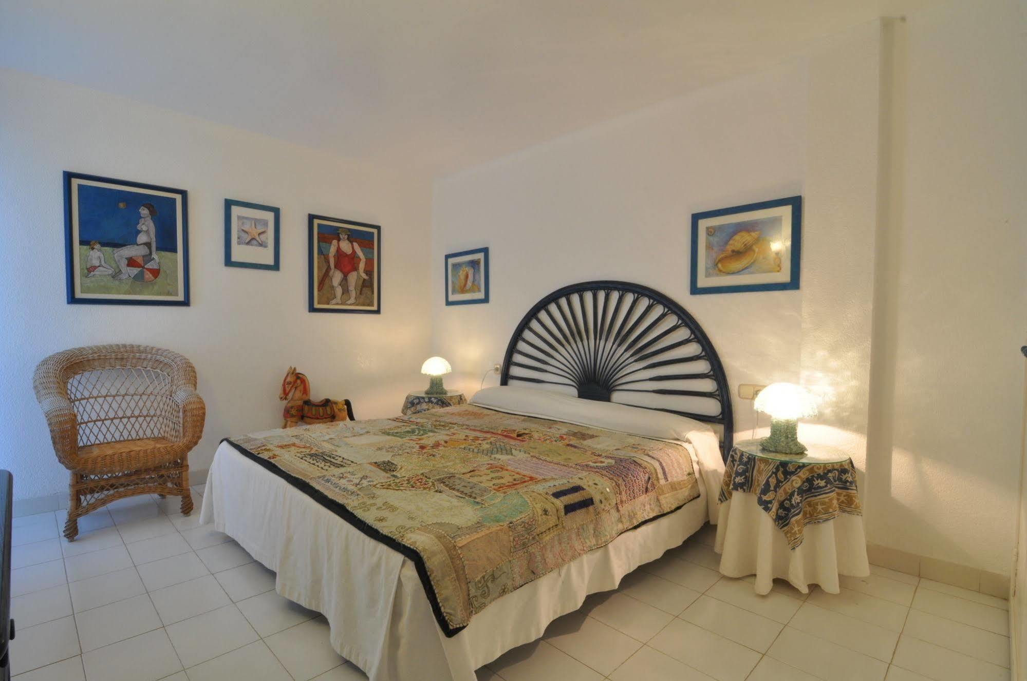 Cel Blau Apartment *