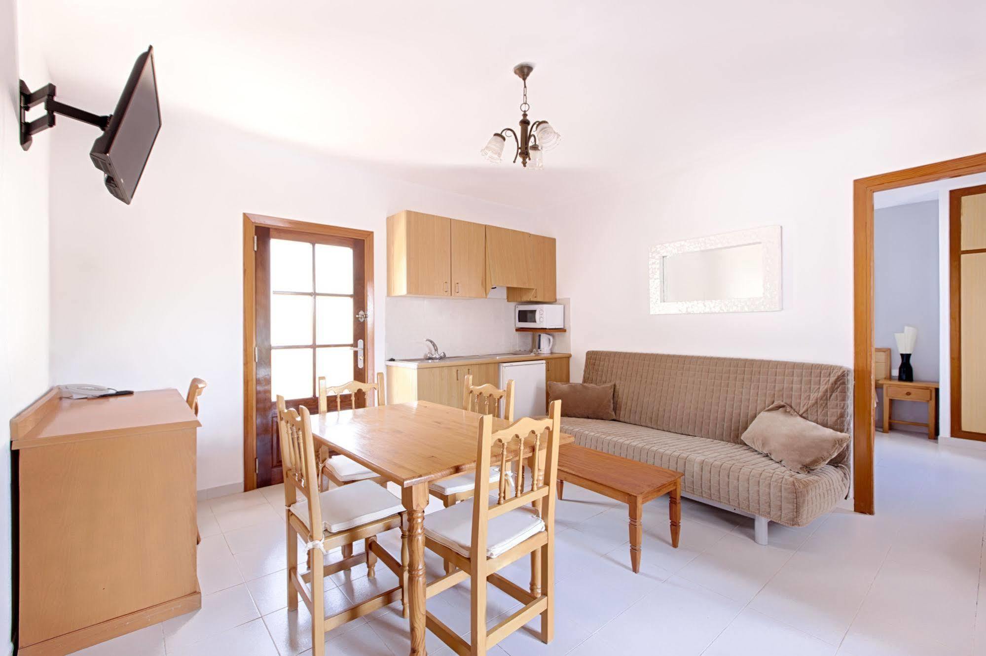 Colomar Apartment *