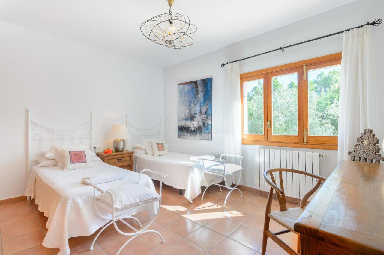 Carmen Morna Villa *
